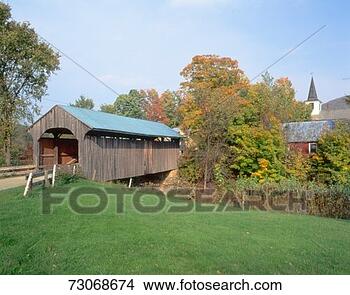Stock Photo - 'covered bridge, 
waterville, vermont'. 
fotosearch - search 
stock photos, 
pictures, images, 
and photo clipart