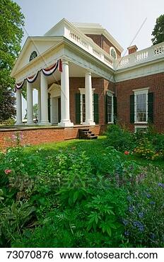 Stock Photo - 'front of thomas 
jefferson's monticello, 
in charlottesville, 
virginia'. fotosearch 
- search stock 
photos, pictures, 
images, and photo 
clipart