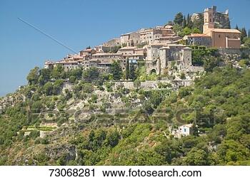Stock Photography - 'the hillside 
town of eze, french 
riviera, france'. 
fotosearch - search 
stock photos, 
pictures, images, 
and photo clipart