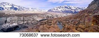 Picture - 'ice field and 
glaciers in wrangell-st 
elias national 
part, alaska'. 
fotosearch - search 
stock photos, 
pictures, images, 
and photo clipart