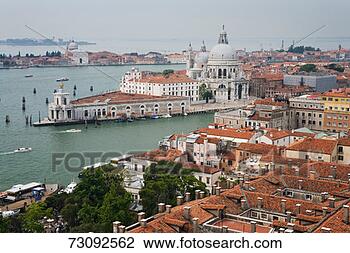 Stock Photo - italy,  venice, 
 santa maria della 
salute,  view 
from campanile. 
fotosearch - search 
stock photos, 
pictures, images, 
and photo clipart