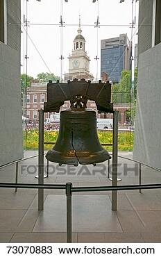Stock Photo - 'liberty bell, 
 at liberty bell 
center,  in front 
of independence. 
fotosearch - search 
stock photos, 
pictures, images, 
and photo clipart