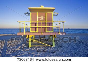 Stock Photo - 'lifeguard house 
on south beach, 
miami beach, florida'. 
fotosearch - search 
stock photos, 
pictures, images, 
and photo clipart