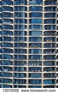 Stock Photo - 'marina towers 
apartments, chicago, 
illinois'. fotosearch 
- search stock 
photos, pictures, 
images, and photo 
clipart