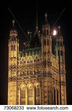 Stock Photo - 'moon over westminster 
abbey in london, 
england'. fotosearch 
- search stock 
photos, pictures, 
images, and photo 
clipart