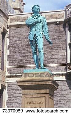 Stock Photograph - 'nathan hale, 
revolutionary 
war patriot statue'. 
fotosearch - search 
stock photos, 
pictures, images, 
and photo clipart