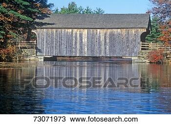 Stock Photo - 'old covered bridge, 
sturbridge, massachusetts'. 
fotosearch - search 
stock photos, 
pictures, images, 
and photo clipart