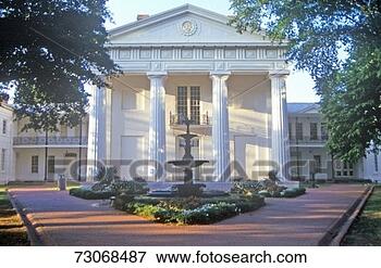 Picture - 'old state house 
in little rock, 
arkansas'. fotosearch 
- search stock 
photos, pictures, 
images, and photo 
clipart