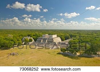 Stock Photo - 'a panoramic view 
of the temple 
of the warriors 
out of jungle 
at. fotosearch 
- search stock 
photos, pictures, 
images, and photo 
clipart