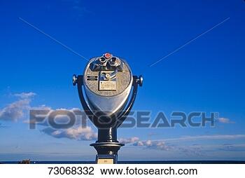 Stock Photo - 'pay per view 
binoculars at 
rest stop in cape 
may, nj'. fotosearch 
- search stock 
photos, pictures, 
images, and photo 
clipart