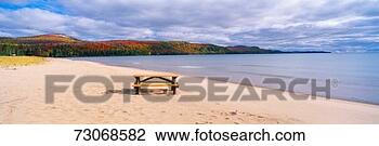 Stock Photo - 'picnic table 
on beach at keweenaw 
bay, lake superior, 
michigan'. fotosearch 
- search stock 
photos, pictures, 
images, and photo 
clipart