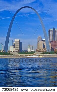 Stock Image - 'st louis arch 
from mississippi 
river, st louis, 
mo'. fotosearch 
- search stock 
photos, pictures, 
images, and photo 
clipart