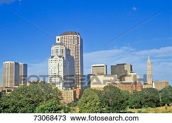 Stock Photo - 'state capital 
of hartford skyline, 
hartford, connecticut'. 
fotosearch - search 
stock photos, 
pictures, images, 
and photo clipart
