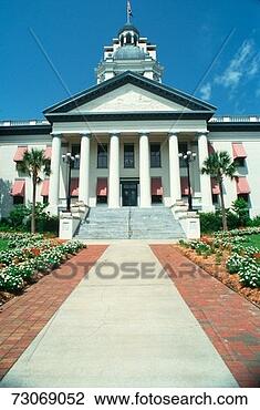 Stock Photo - 'state capitol 
of florida, tallahassee'. 
fotosearch - search 
stock photos, 
pictures, images, 
and photo clipart