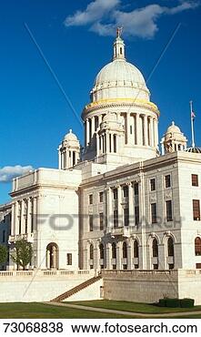 Stock Photo - 'state capitol 
of rhode island, 
providence'. fotosearch 
- search stock 
photos, pictures, 
images, and photo 
clipart