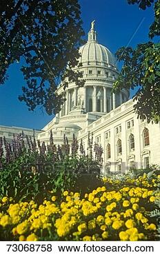 Stock Photo - 'state capitol 
of wisconsin, 
madison'. fotosearch 
- search stock 
photos, pictures, 
images, and photo 
clipart