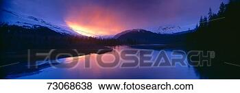 Stock Photo - 'sunset over resurrection 
river and exit 
glacier at harding 
ice. fotosearch 
- search stock 
photos, pictures, 
images, and photo 
clipart
