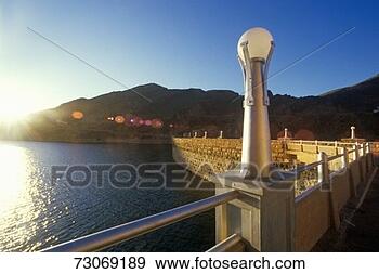 Stock Photograph - 'theodore roosevelt 
dam at theodore 
roosevelt lake, 
az'. fotosearch 
- search stock 
photos, pictures, 
images, and photo 
clipart