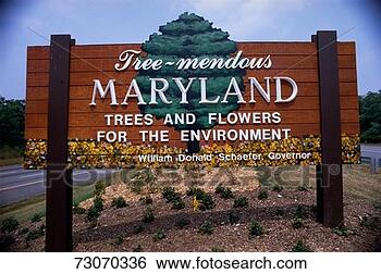 Stock Photo - 'this is a road 
sign that says 
tree-mendous maryland, 
 trees and. fotosearch 
- search stock 
photos, pictures, 
images, and photo 
clipart