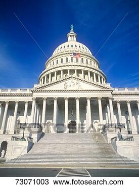 Stock Photo - 'united states 
capitol dome, 
washington dc'. 
fotosearch - search 
stock photos, 
pictures, images, 
and photo clipart