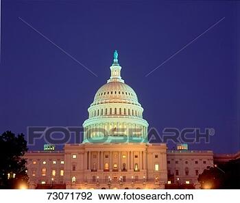 Stock Photo - 'us capitol building 
at night, washington, 
dc'. fotosearch 
- search stock 
photos, pictures, 
images, and photo 
clipart