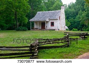 Picture - 'white log cabin 
and log fence 
in orange county, 
 virginia near. 
fotosearch - search 
stock photos, 
pictures, images, 
and photo clipart
