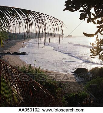 Stock Photo - playa zipolte, 
oaxaca, mexico. 
fotosearch - search 
stock photos, 
pictures, images, 
and photo clipart