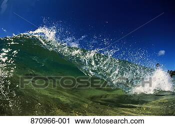 Stock Photography - powerful wave, 
waimea bay, oahu, 
hawaii, usa. fotosearch 
- search stock 
photos, pictures, 
images, and photo 
clipart