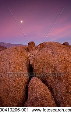 Stock Photography - usa, california, 
eastern sierra 
mountains and 
alabama hills, 
dusk. fotosearch 
- search stock 
photos, pictures, 
images, and photo 
clipart