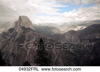 Stock Photo - mountains of the 
west. fotosearch 
- search stock 
photos, pictures, 
images, and photo 
clipart
