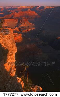 Picture - grand canyon south 
rim arizona usa. 
fotosearch - search 
stock photos, 
pictures, images, 
and photo clipart