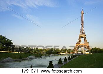 Stock Photography - eiffel tower. 
fotosearch - search 
stock photos, 
pictures, images, 
and photo clipart