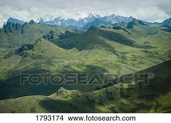 Stock Photo - andes mountain 
range, peru. fotosearch 
- search stock 
photos, pictures, 
images, and photo 
clipart