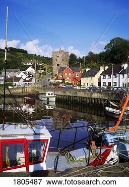 Picture - co wexford, ballyhack 
harbour, and 15th 
c castle, ireland. 
fotosearch - search 
stock photos, 
pictures, images, 
and photo clipart