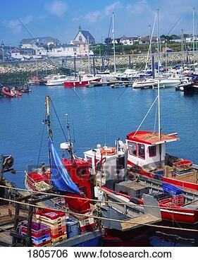 Stock Photo - fishing harbour 
& marina, kinsale, 
co cork, ireland. 
fotosearch - search 
stock photos, 
pictures, images, 
and photo clipart