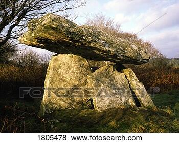 Stock Photo - gaulstown dolmen, 
tramore, co waterford, 
ireland. fotosearch 
- search stock 
photos, pictures, 
images, and photo 
clipart