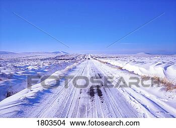 Stock Photo - irish snowscenes, 
car on the road 
to sally gap, 
co wicklow. fotosearch 
- search stock 
photos, pictures, 
images, and photo 
clipart