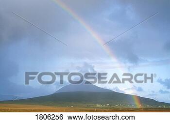 Stock Photo - slievemore mountain, 
achill island, 
co mayo, ireland. 
fotosearch - search 
stock photos, 
pictures, images, 
and photo clipart