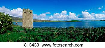 Stock Photograph - granuaile's castle, 
achill island, 
co mayo, ireland. 
fotosearch - search 
stock photos, 
pictures, images, 
and photo clipart
