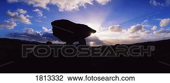 Stock Photo - kilclooney dolmen, 
ardara, co donegal, 
ireland. fotosearch 
- search stock 
photos, pictures, 
images, and photo 
clipart