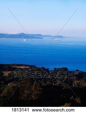 Stock Photography - view across dublin 
bay to bray head 
from howth, county 
dublin, ireland. 
fotosearch - search 
stock photos, 
pictures, images, 
and photo clipart