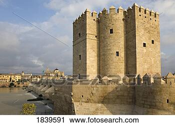 Stock Photography - cordoba province, 
 spain; torre 
de calahorra, 
 roman bridge 
and la. fotosearch 
- search stock 
photos, pictures, 
images, and photo 
clipart