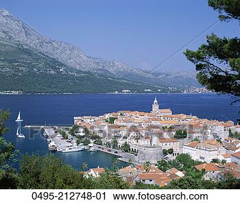 Stock Photography - croatia, korcula 
island, town skyline 
& coastline. fotosearch 
- search stock 
photos, pictures, 
images, and photo 
clipart