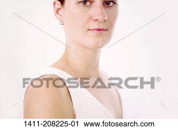 Hazır Fotoğraflar - portre,  kadin. 
fotosearch - foto, 
resim, görüntü 
ve foto klipart 
ara