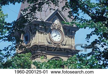 Stock Photography - canada, nova scotia, 
halifax, city 
hall town clock. 
fotosearch - search 
stock photos, 
pictures, images, 
and photo clipart