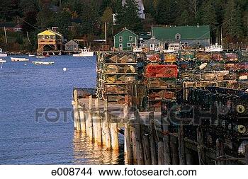 Stock Photo - maine fishing 
village. fotosearch 
- search stock 
photos, pictures, 
images, and photo 
clipart