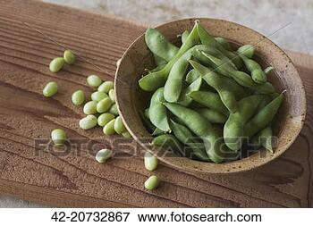 لحل الصحي لفقر الدم {الأنيميا} ذهاااااااااااب بلارجعة Soybean-pods_~42-20732867