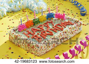 அழகிய கேக்  birthday cake  - Page 3 Birthday-cake_~42-19683123