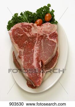 zwei-t-knochen-steaks_~903530.jpg