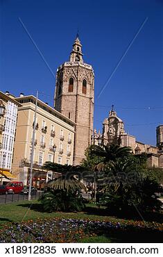 Stock Image - spain, valencia, 
valencia cathedral, 
view from plaza 
de la reina. fotosearch 
- search stock 
photos, pictures, 
images, and photo 
clipart